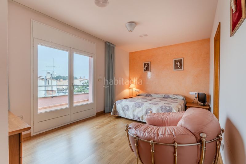 Foto bbdde859-c91a-45b4-a5c0-f5de8acaf989. Chalet  en venta en Nord Roses