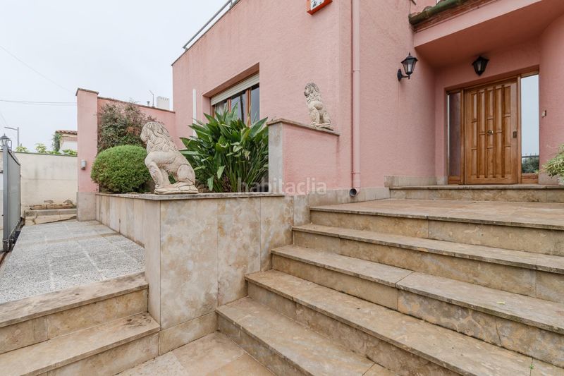 Foto f6139793-bba2-4983-8893-841e80781012. Chalet  en venta en Nord Roses