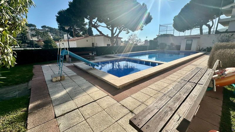 Foto 560cb0b3-7441-4455-9018-0cc579ecc8b5. Pis amb calefacció aparcament piscina a El Poal Castelldefels