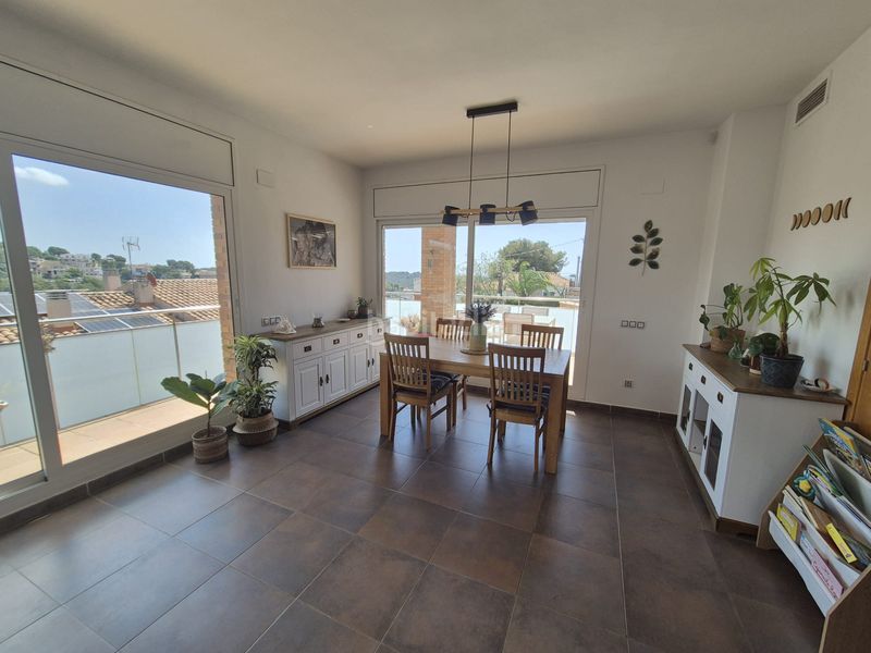 Foto dd6e2edf-9fc2-4999-a538-56b2a91ba230. Casa amb aparcament piscina a Mas Trader-Corral d´En Tort-Corral d´En Cona Cubelles