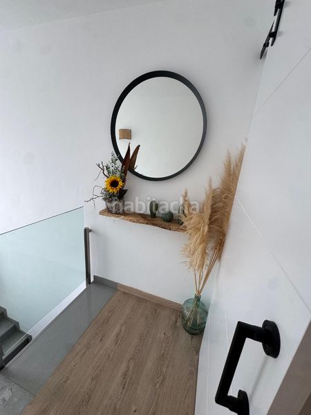 Foto 8f40802b-8585-459f-a605-e9d8133f39fb. Casa amb xemeneia aparcament a Abrera