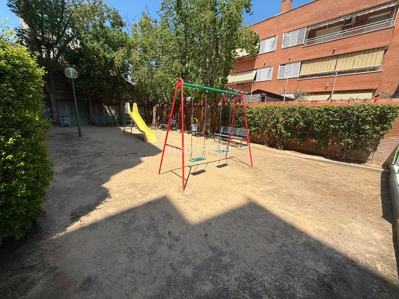 Foto 2f15dbfb-ebac-405d-9e0f-2adc16d9d96f. Pis amb calefacció piscina a Riera Cornellà de Llobregat