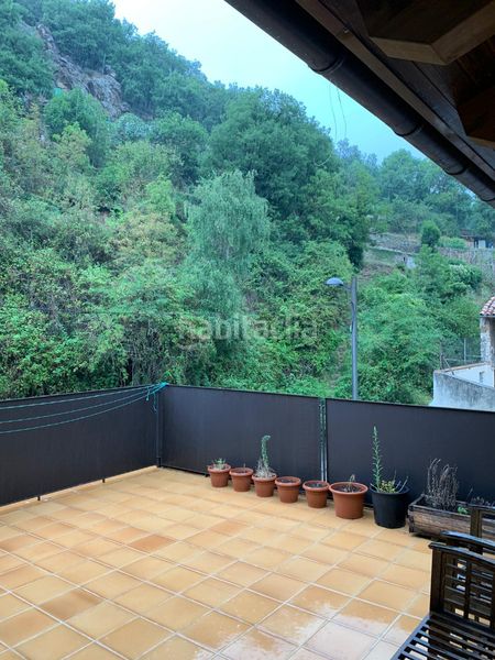 Foto bd616942-ea90-462e-9758-f9868adfaf28. Casa amb xemeneia calefacció aparcament a Ribes de Freser