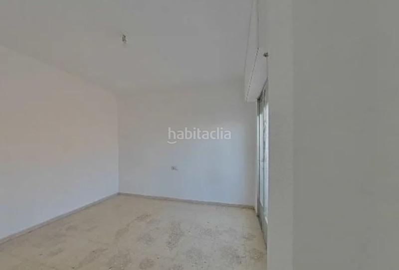 Foto 7e2d3c72-8232-46f1-b4a1-b9958d227083. Piso  tres dormitorios en el ejido en Ejido centro Ejido (El)