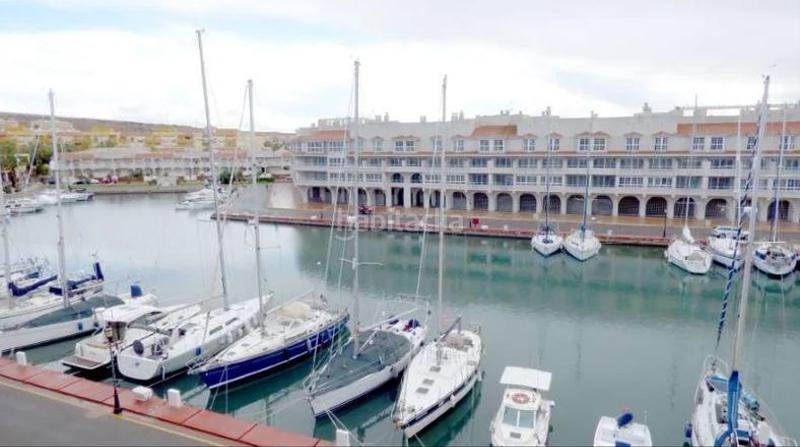 Foto d5cd328f-c8fb-4c47-b2de-eba1d3d5e021. Piso  de dos dormitorios en Almerimar en Almerimar Ejido (El)