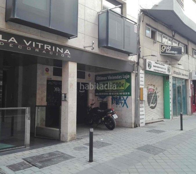 Foto ae378cd3-c300-497b-9990-2a82c7f7f071. Local comercial local de 232m en Plaza de Toros - Santa Rita Almería