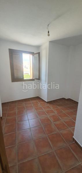 Foto 2abccb30-ff92-4365-908d-75ff77985140. Pis a Abrucena