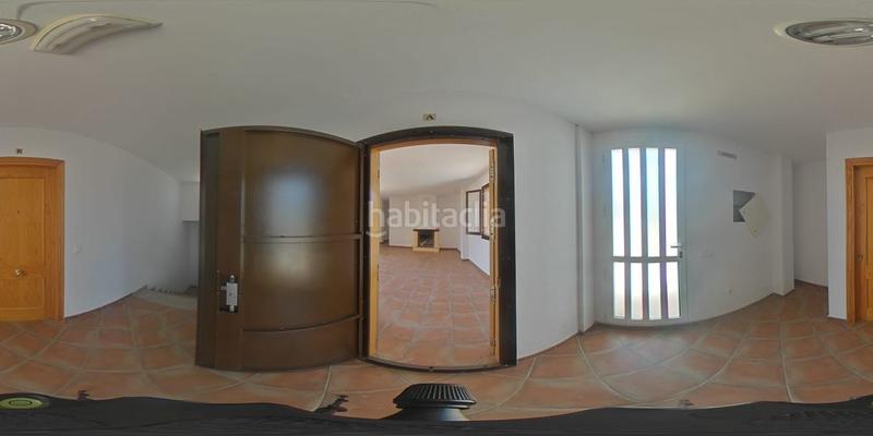 Foto b972dd97-7392-4d88-b91b-2e3bdce3bd00. Pis a Abrucena