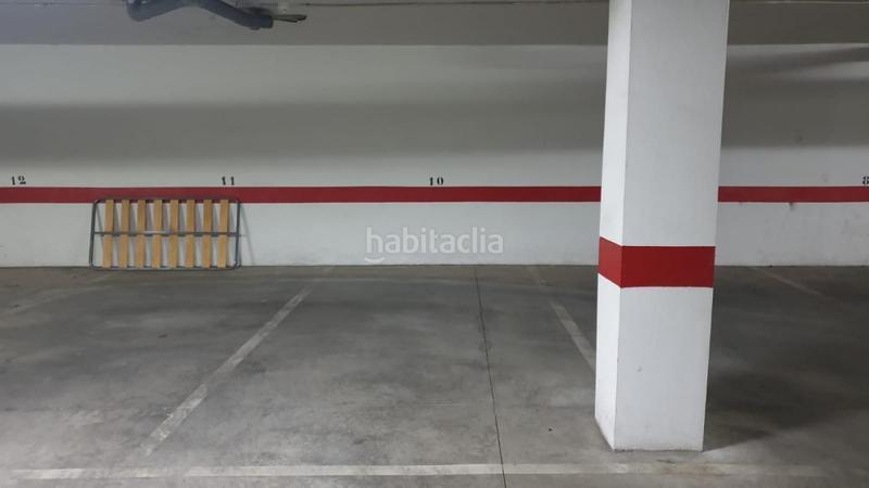 Foto 4425120c-37a2-4642-ad95-fcb867e3951a. Car parking in Roquetas pueblo Roquetas de Mar