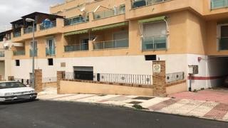 Local commercial à Aguadulce Norte. Local 217 m en aguadulce