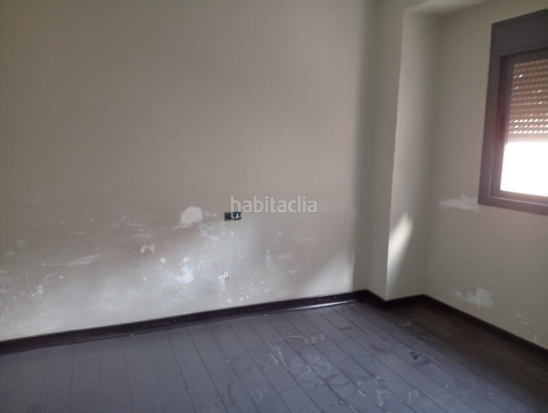 Foto 0f7d4d22-dec0-4802-a598-df0047668089. Pis a La Envía Vícar