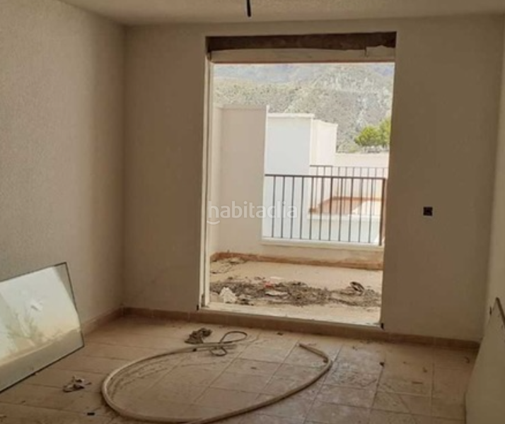 Foto 2fd3e64e-5e2a-421a-9786-92feeaf4e437. Edificio  en construcción en Terque