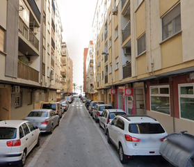 Pis  Joaquín vazquez. Piso alquilado 3 dormitorios en almería
