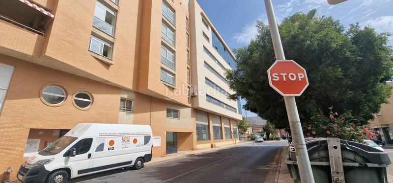 Foto 8d351ed6-9cf8-4df3-a271-30f94e249261. Bureau dans La Gangosa Vícar