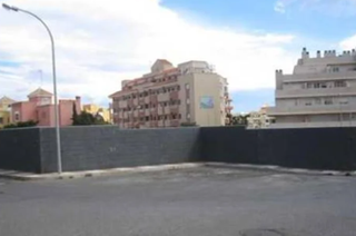 Terreny residencial  Gautemala. Suelo urbano en roquetas