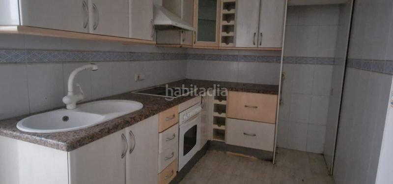 Foto 7457bd5b-f2b2-4406-b88b-b75d18cace71. Piso en Adra