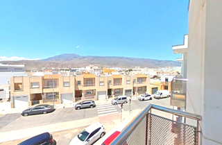 Maison jumelée  Pompeya. Triplex 3 dormitorios en el ejido