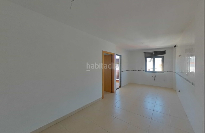 Foto d864f2a6-e794-4542-9bbc-88060de474d5. Casa adossada a Ejido Norte Ejido (El)