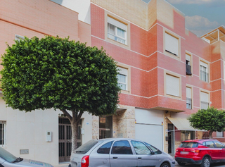 Geschäftsraum  Manolo escobar. Local 90 m2 en el ejido