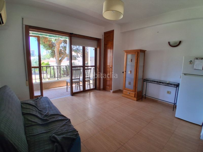 Foto a32651bb-f62b-4d08-b404-7a08eee80f39. Pis amb piscina a El Puerto Roquetas de Mar