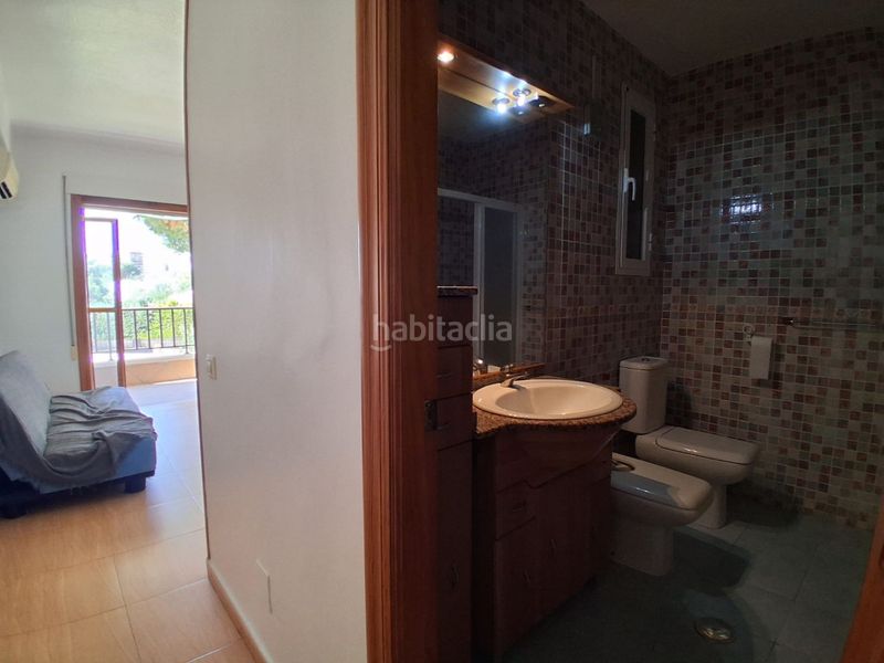 Foto d4abc494-5e2d-49f0-be31-fd8874838a33. Pis amb piscina a El Puerto Roquetas de Mar