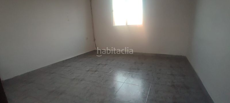 Foto fa85185d-d890-474d-8204-12624ba457b7. Pis a Ciudad Jardín - Tagarete - El Zapillo Almería