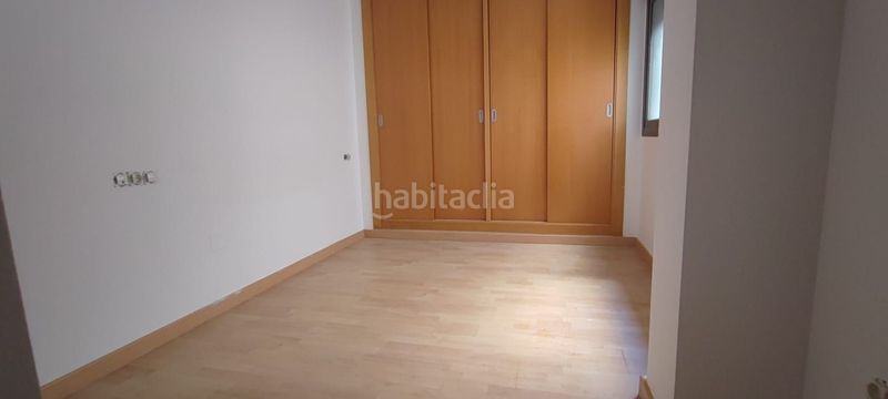 Foto 1f0bd450-f422-41b3-b23d-4a5f75243de9. Pis amb calefacció a Ciudad Jardín - Tagarete - El Zapillo Almería