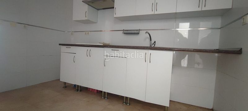 Foto 29b850f5-de22-4a7a-a813-54a96b6a69dd. Pis amb calefacció a Ciudad Jardín - Tagarete - El Zapillo Almería