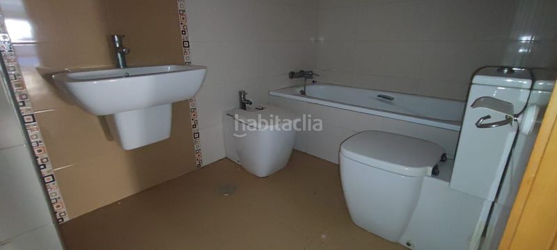 Foto 43453241-ad23-43ba-b699-fd70faa1538e. Pis amb calefacció a Ciudad Jardín - Tagarete - El Zapillo Almería