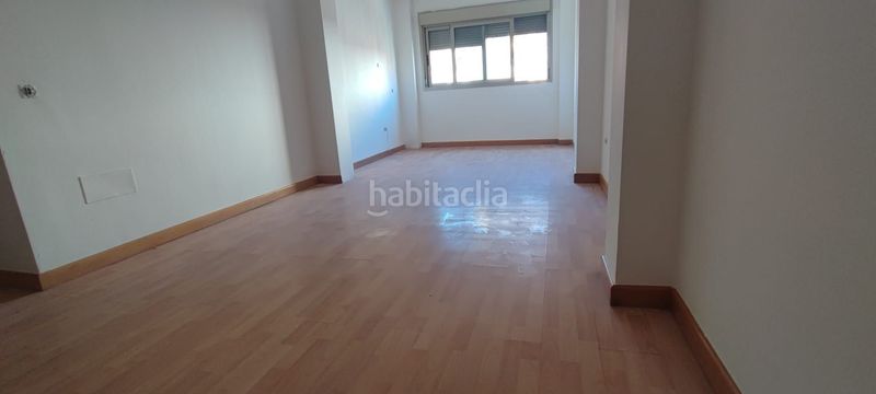 Foto 66b7a1c5-507e-45d2-9e9f-ca422911c2e1. Pis amb calefacció a Ciudad Jardín - Tagarete - El Zapillo Almería