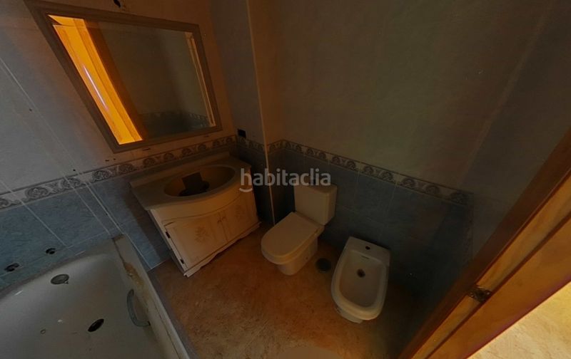Foto 6ca5a653-0ca6-489b-b269-bcdd521b8580. Pis a Adra