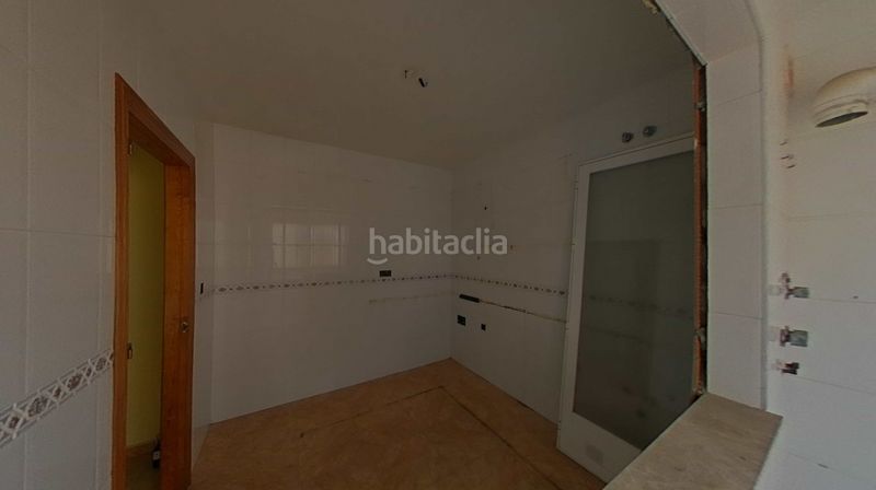 Foto a6e88231-0387-4af4-b331-c6020d88d24a. Pis a Adra