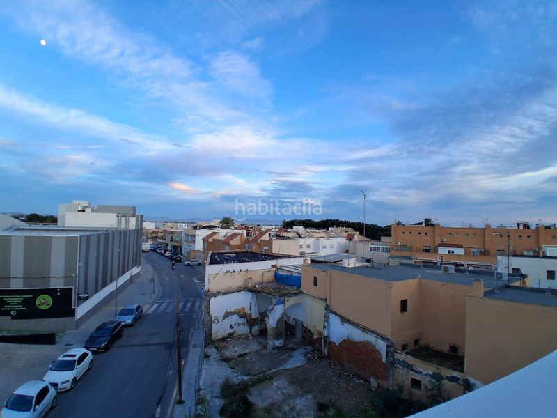 Foto ad81c712-9afe-493c-8f1f-222a19e71b3a. Pis a La Cañada de San Urbano Almería