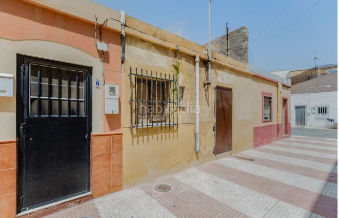 Foto 7dab785d-5f29-4c83-b535-d78d98b40734. Pis a Roquetas pueblo Roquetas de Mar