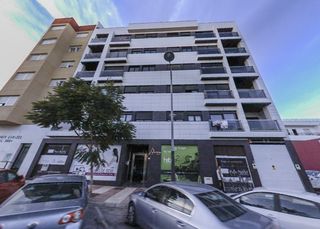 Local Comercial  Carlos iii. Local ocupado en aguadulce