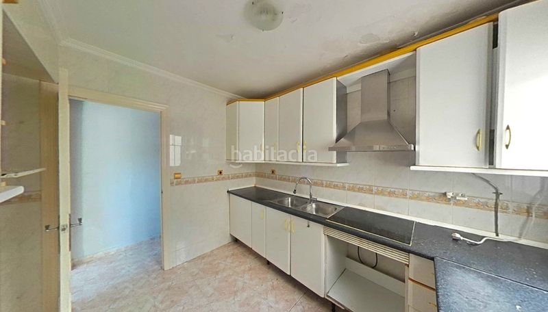 Foto deef91ae-23ae-4c6f-8c27-90fe504d00e0. Pis a San Luis Almería