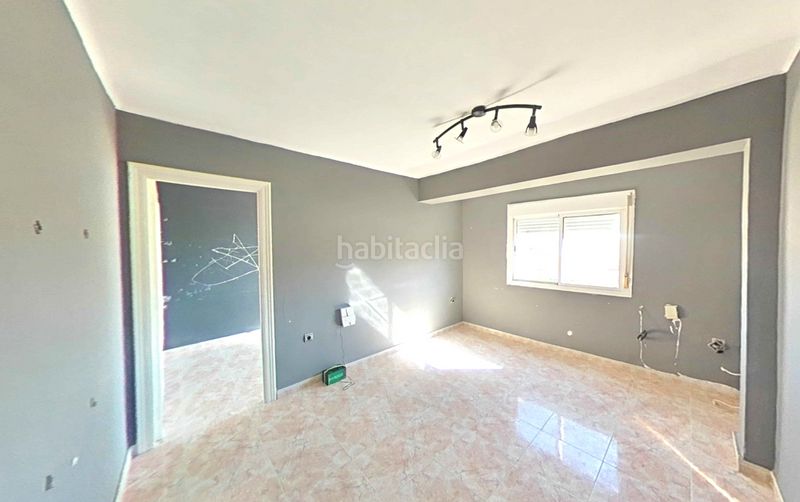 Foto f0bb669f-82c4-440c-98d5-84ca4c630b62. Pis a San Luis Almería