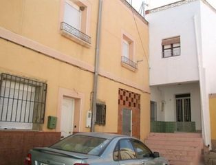 Reihenhaus  Torreta. Casa un domitorio a reformar en tabernas
