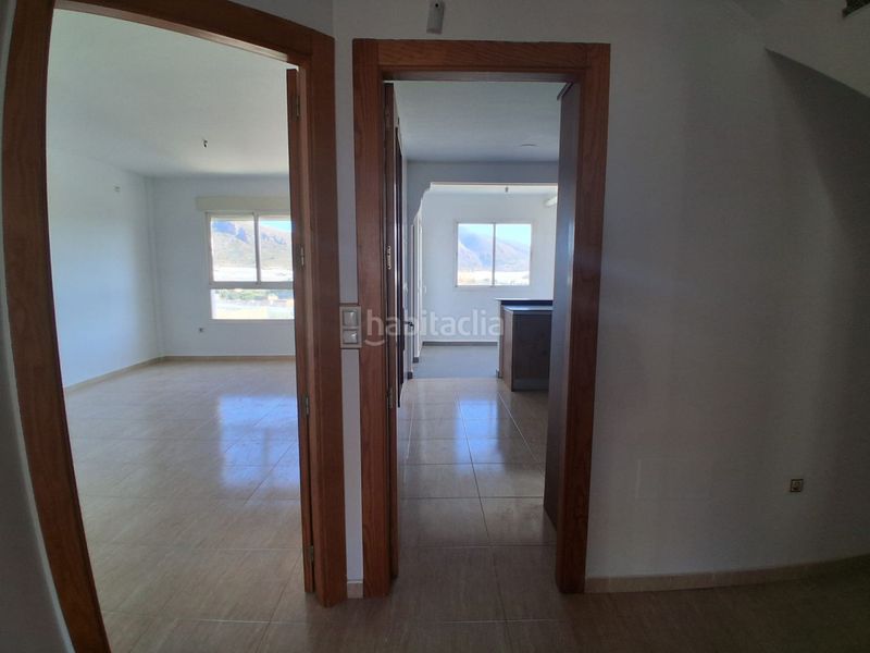 Foto 4dfbf437-a2a0-4ccf-92c1-995c31fd16a4. Casa adossada a Berja