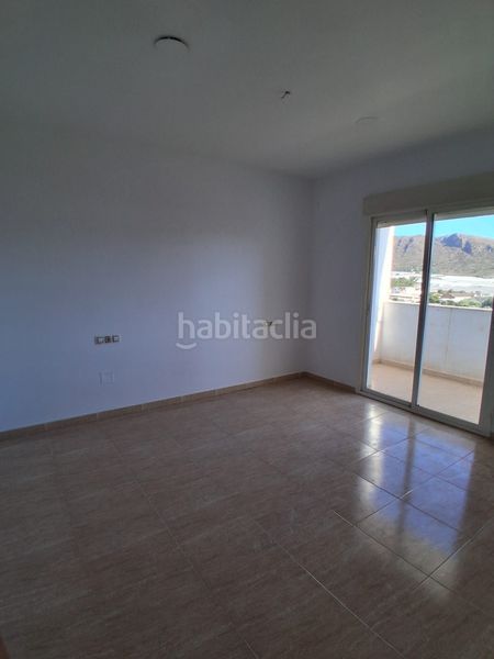 Foto edecf1c5-1d89-4e07-b5d1-8c07721531f4. Casa adossada a Berja