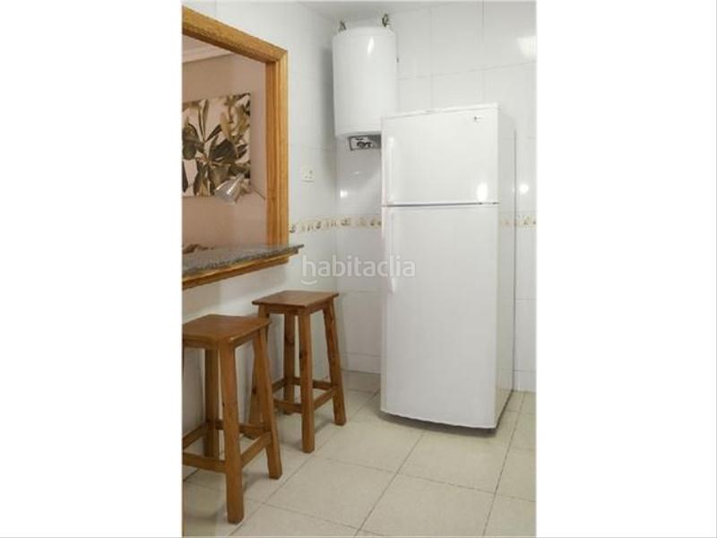 Foto 53b9b63b-665e-40c3-a87f-510b45ab495a. Miete appartement in calle de la curva 45 in Ciudad Jardín - Tagarete - El Zapillo Almería