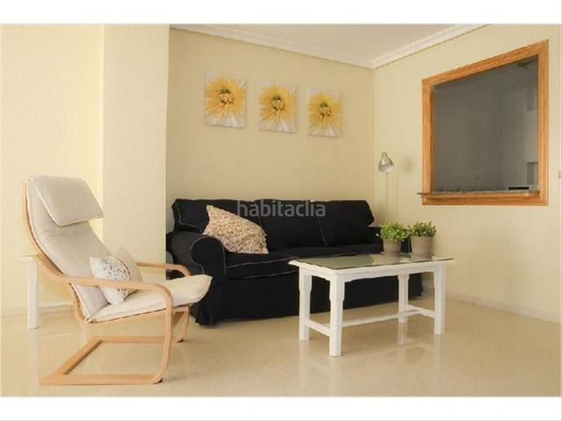 Foto 2ae19f51-c153-4a99-8bcb-3834dfb480a4. Alquiler apartamento en calle de la curva 45 en Ciudad Jardín - Tagarete - El Zapillo Almería