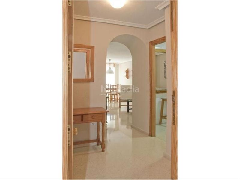 Foto 2ba297ff-9c06-4c03-bb09-fe82803f9b3c. Alquiler apartamento en calle de la curva 45 en Ciudad Jardín - Tagarete - El Zapillo Almería