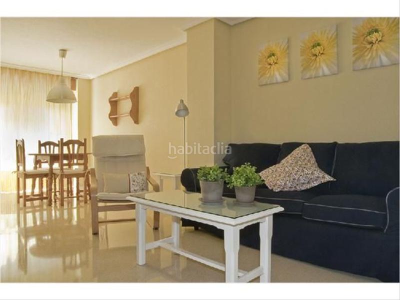 Foto cff01827-b559-4f63-b0a1-8413707a4c88. Alquiler apartamento en calle de la curva 45 en Ciudad Jardín - Tagarete - El Zapillo Almería