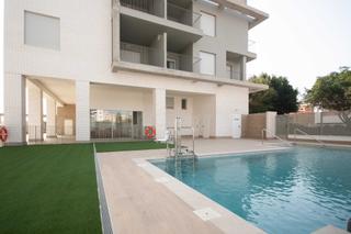 Location Appartement  Calle adolfo marsillach. Maravilloso piso de 2 dormitorio en  residencial alaia vega. zon