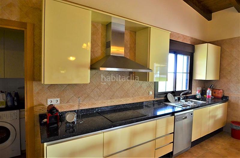 Foto db7301d7-dbf9-4efe-a63e-af3c36aa5994. Haus in Los Llanos Estepona