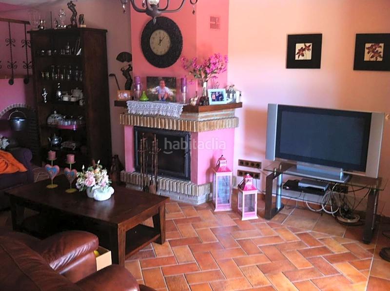 Foto 6090f162-9a26-4fc6-81e6-a11866a17f54. Casa bifamiliare con piscina in La Duquesa Manilva