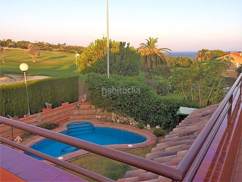 Foto c5e32199-1f44-4273-ac0c-fa145b690c09. Casa pareada en La Duquesa Manilva