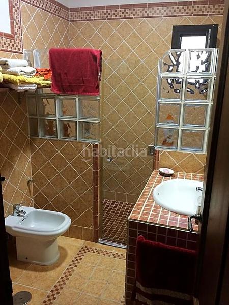 Foto db7a0e5b-cb07-48ae-90d5-a5f619994174. Casa pareada en La Duquesa Manilva