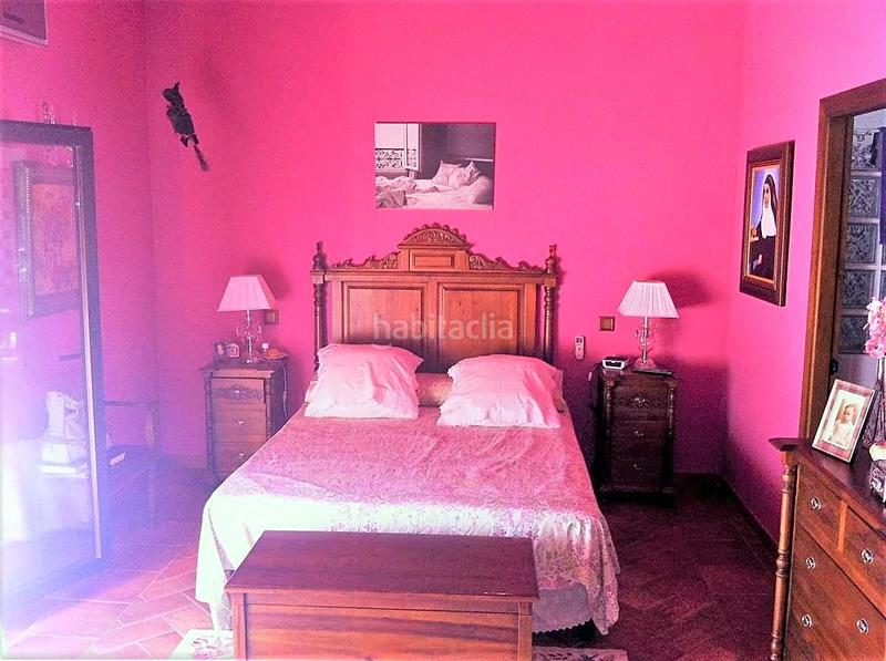 Foto f47f669a-79f5-4002-bc1c-b5048514f617. Casa pareada en La Duquesa Manilva